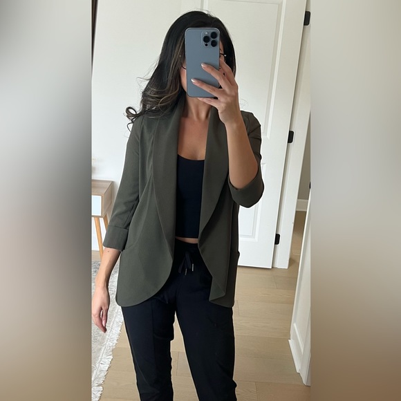 Wilfred Chevalier Blazer Jacket - Picture 11 of 11